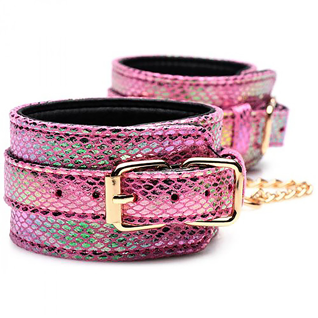 Bondage-Set mit Schlangenprint