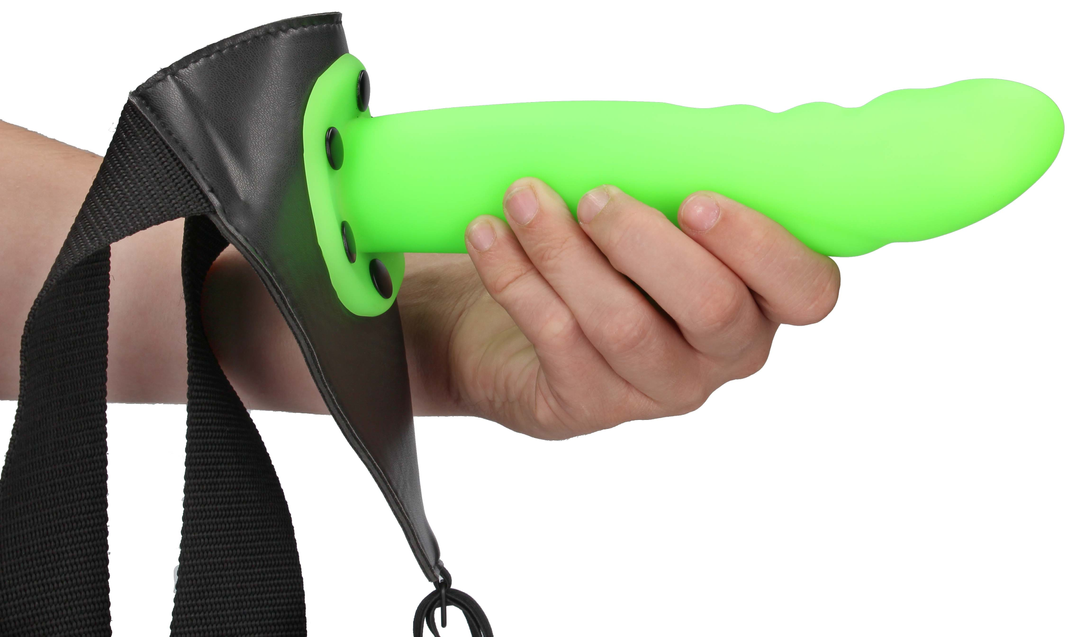 Leuchtender Texturierten Gebogenen Hohl Strap-On - 8 / 20 cm - Neon Grün