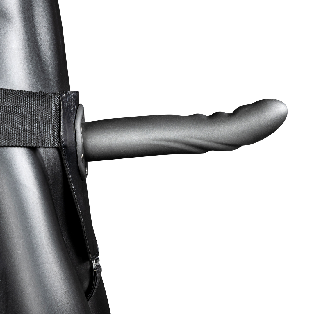 Texturiertes Kurven Hohl Strap-On - 8 / 20 cm - Gunmetal