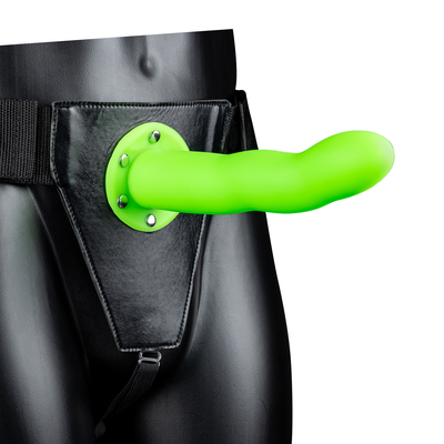 Leuchtende Dunkelgebogene Hohl Strap-On - 8 / 20 cm - Neon Grün