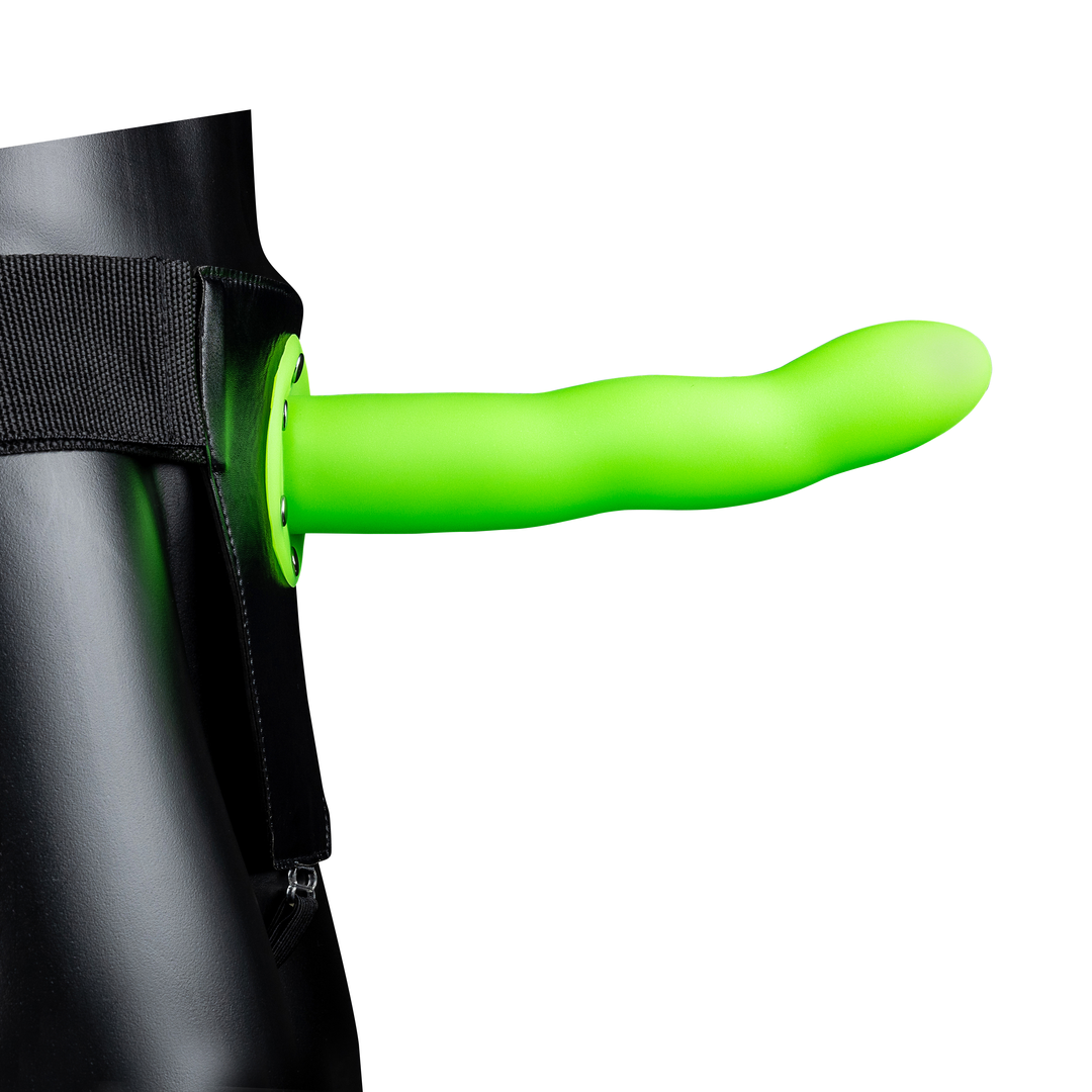 Leuchtende Dunkelgebogene Hohl Strap-On - 8 / 20 cm - Neon Grün