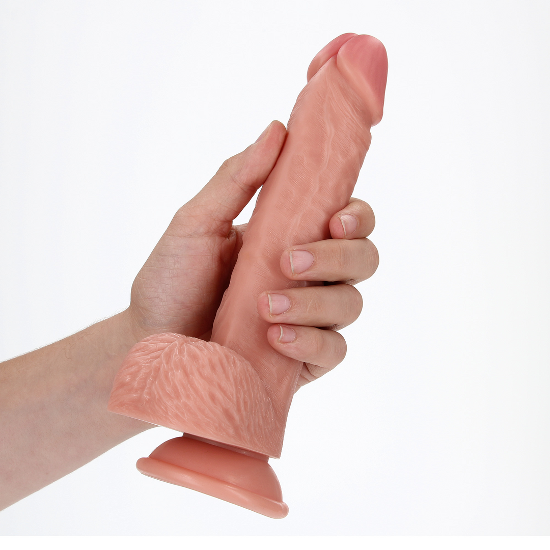 Gerader realistischer Dildo mit Hoden und Saugfuß - 8 / 20,5 cm