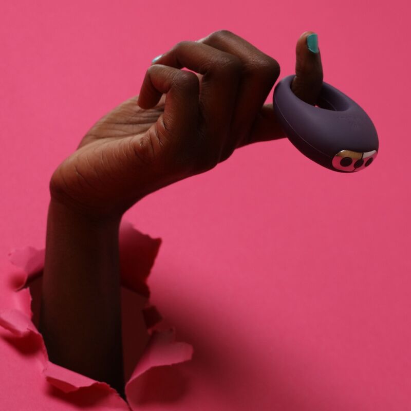 Je Joue – Wiederaufladbarer Lila Vibrator mit Fernbedienung