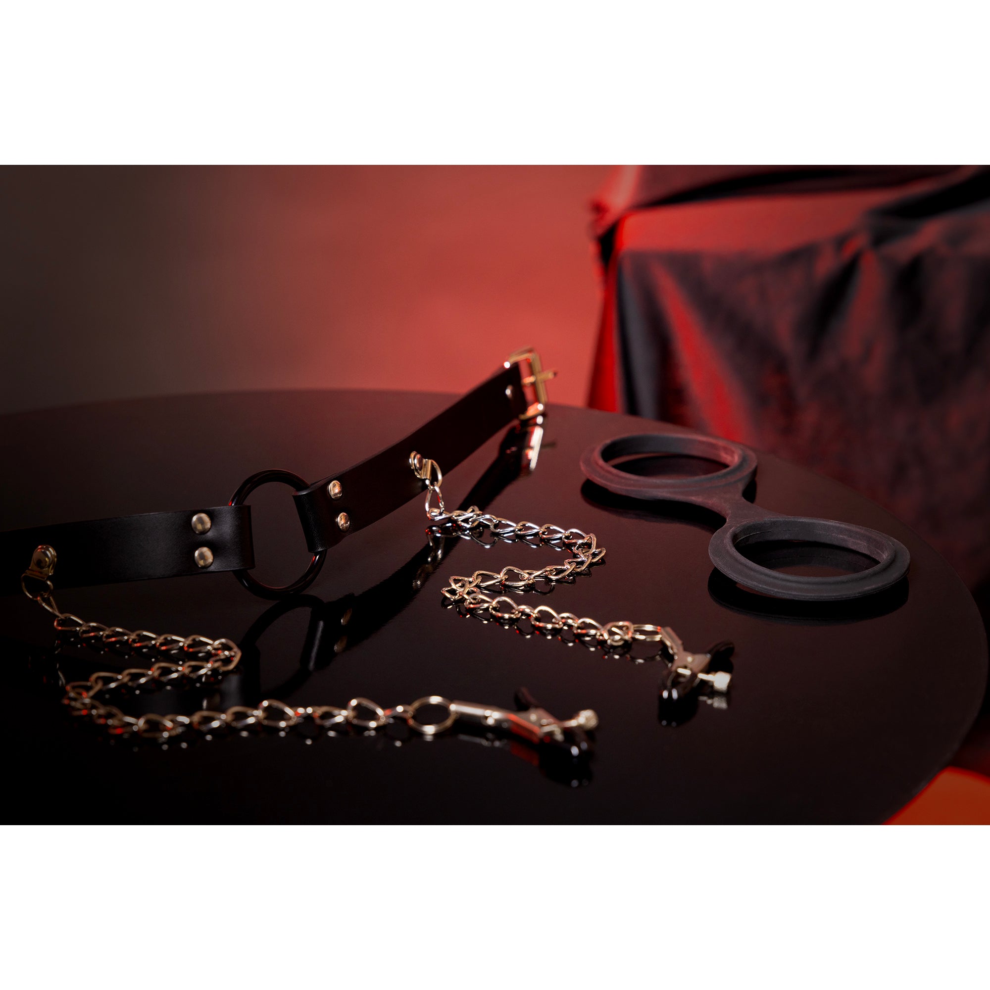 O-Ring Gag with Nipple Clamps - Black