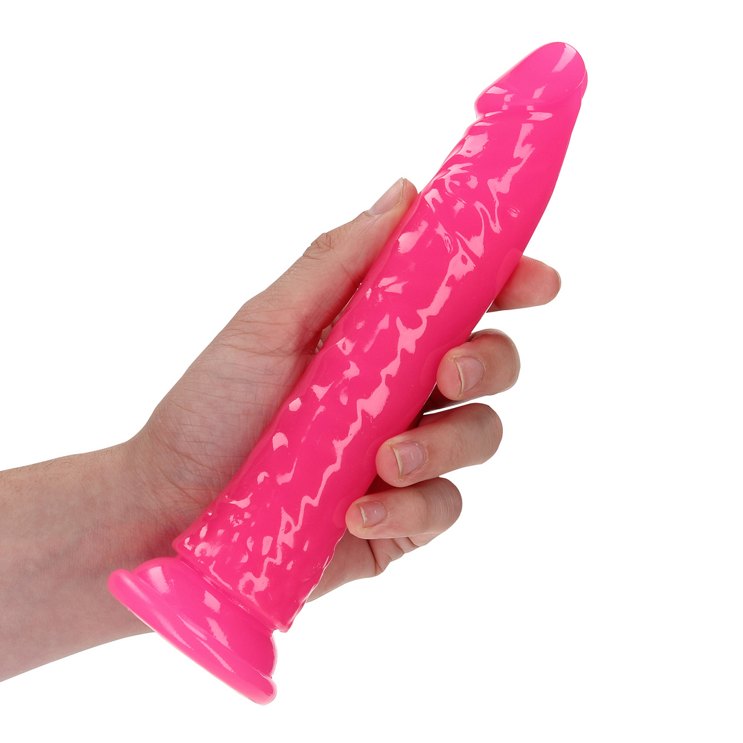 Schlanker realistischer Dildo mit Saugnapf - Leuchtet im Dunkeln - 7'' / 18 cm