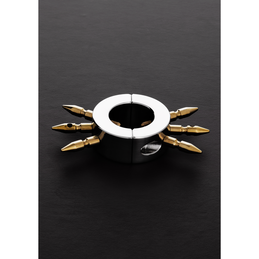 Ball Stretcher with Spikes