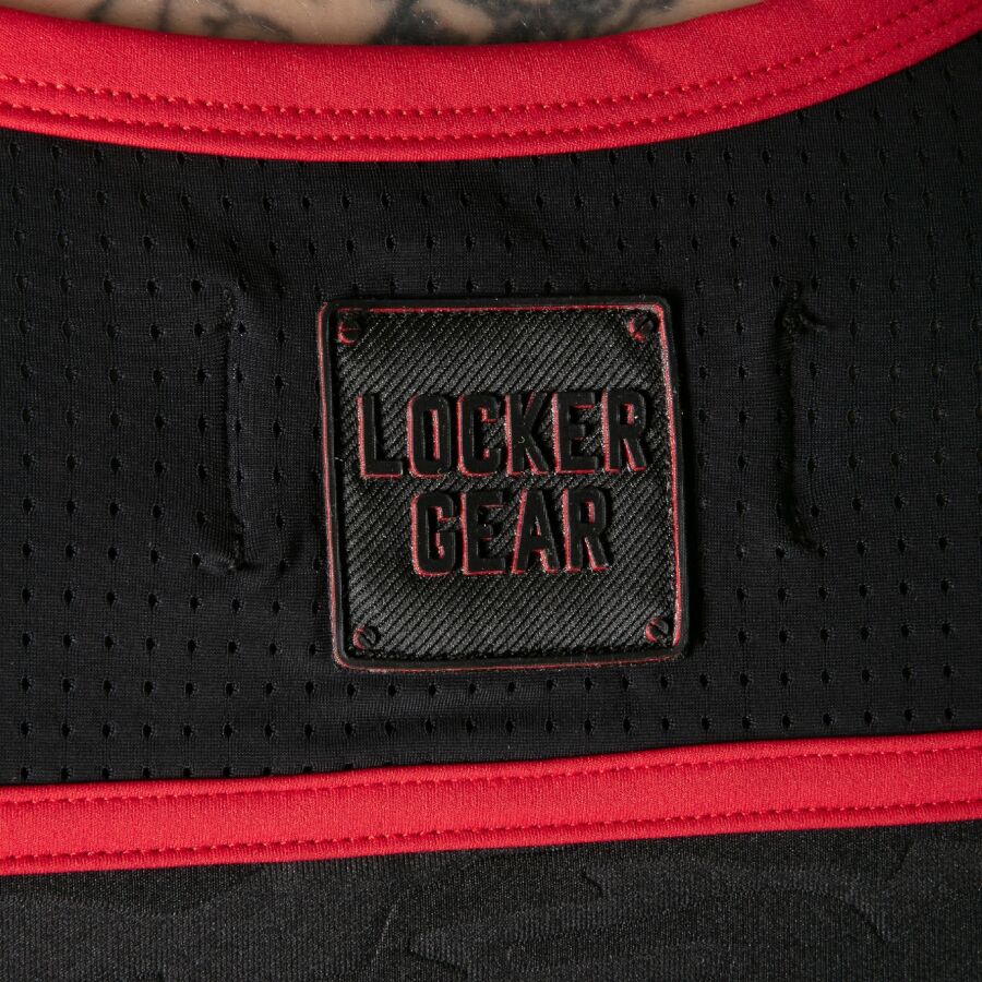 LOCKER GEAR - TANKTOP MIT VOLLEM MILITÄRZUGANG, ROT, XL