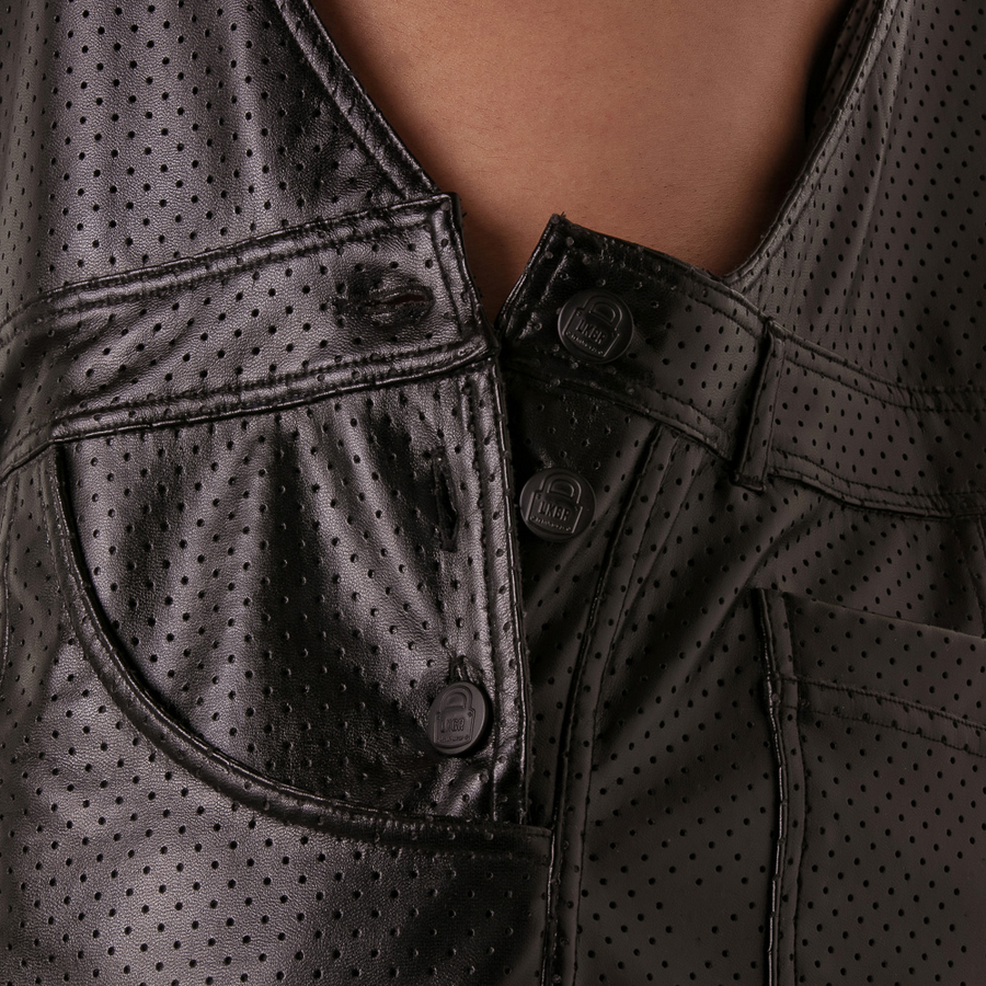Locker Gear – Punch Hole Leatherette Kurze Latzhose Schwarz S